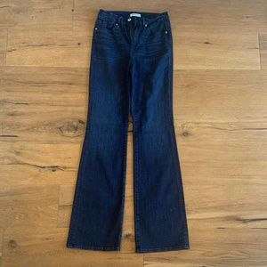 Good American Flare Denim Jeans! Size 29!